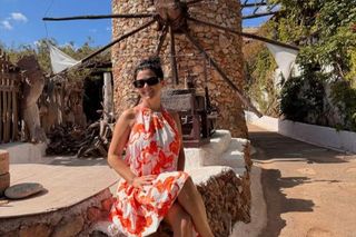 Raz kolanko, raz stópka. Kasia Cichopek wie, jak zagrać nóżką