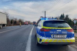 Adamowice. Bus zderzył się z tirem na DK92