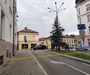 Ciało 44-letniego mężczyzny znalezione w centrum Tarnowa.