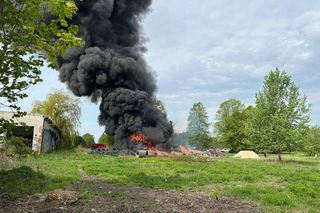 Pożar opon w podwarszawskim Mysiadle