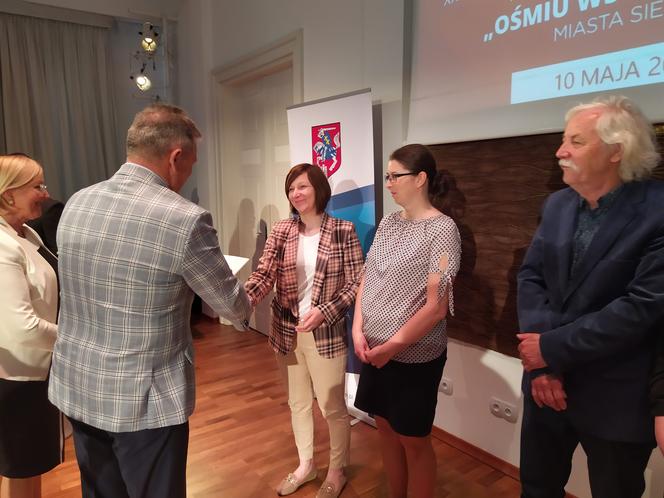 Laureaci i wyróżnieni w konkursie "Ośmiu Wspaniałych" w Siedlcach w 2022 roku - fotorelacja