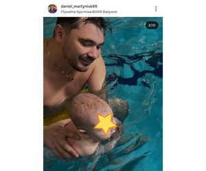 Syn Daniela Martyniuka to jego kopia. Spędził czas na basenie z Faustyną i Florianem
