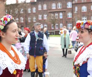 Święcenie pokarmów na Nikiszowcu