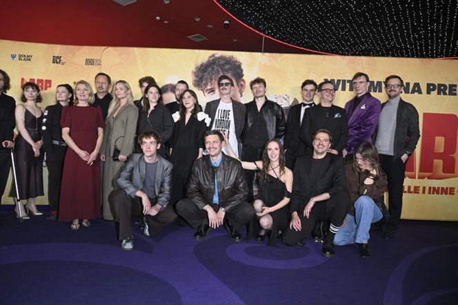 Premiera "LARP. Miłość, trolle i inne questy": Pawł Deląg z partnerką