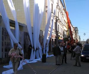 CZY MIASTU POTRZEBNE SĄ KAMIENICE?