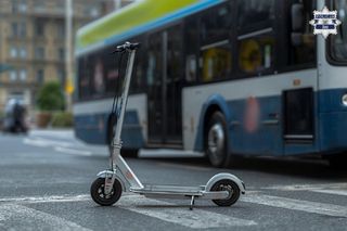 9-latek na hulajnodze potrącony przez busa. Chłopiec trafił do szpitala