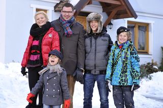 Już niebawem kolejny sezon Rodzinki.pl. Tomasz Karolak zdradził, jakie relacje panują na planie