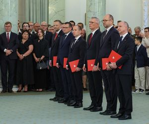 Prezydent Karol Nawrocki powołał swoich współpracowników. „Polscy patrioci i ludzie ciężkiej pracy”
