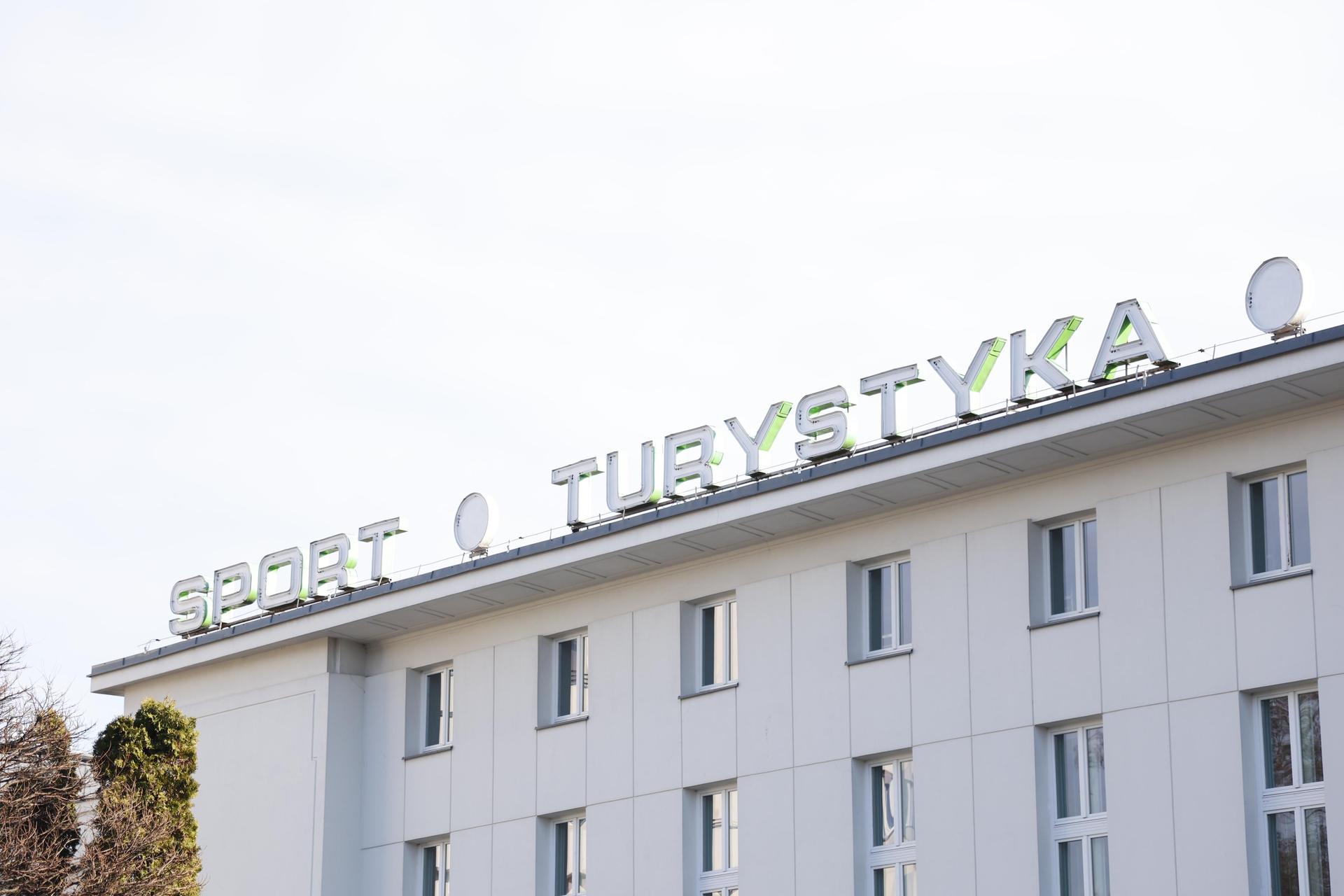 Warszawskie neony z PRL-u - zobacz zdjęcia iluminacji i sprawdź, gdzie je znaleźć