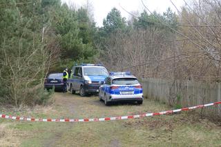 14-latek bawił się w żołnierza i postrzelił siostrę