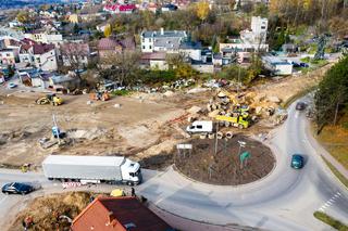 Trwa budowa wiaduktu Starachowice Zachodnie. Sprawdzamy jak idą prace