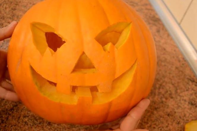 HALLOWEEN: Dynia na Halloween? Wzory z sieci! Jak wyciąć dynie na Halloween?