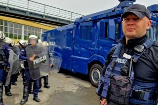 ĆWICZENIA NA STADIONIE