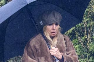 Monika Olejnik zasnęła na paznokciach