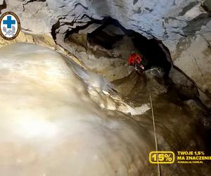 Utknęli w jaskini w Tatrach. Ratownicy TOPR ruszyli na ratunek
