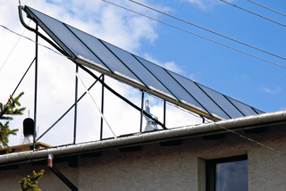 Kolektory słoneczne – budowa i wielkość paneli a wydajność instalacji