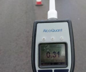 Szczecińscy policjanci podczas kontroli drogowych w okresie świąt Wielkanocnych