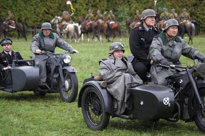 Rekonstrukcja bitwy pod Łomiankami 2015 [ZDJĘCIA]
