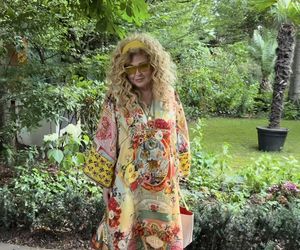 Magda Gessler w luksusowych sandałach ukrywa haluksy