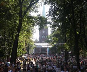 Tysiące kobiet i dziewcząt na pielgrzymce do Piekar Śląskich. Jestem w Kościele, więc idę