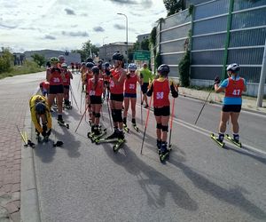 Zawody o Puchar Polski na nartorolkach Marwe Cup 2025 zostały zainaugurowane w Siedlcach