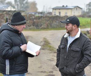 Pojechaliśmy do Chobielina do dworku Radosława Sikorskiego. Oto, co mówią o nim sąsiedzi 