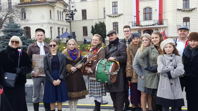 Był polonez, inscenizacja historyczna, wystawy. Zobacz jak Bydgoszcz świętuje setną rocznicę powrotu do Polski