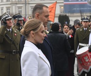 Kaczyńska z rodziną i Nawrockimi uczciła pamięć ojca