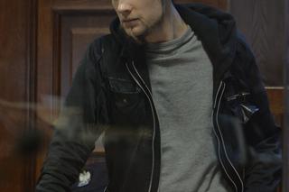 Gretchen ugotowała synowi pyszną zupę. Karl zjadł i udusił matkę