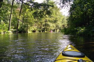 Najlepsze trasy wodne na Podlasiu na letni weekend