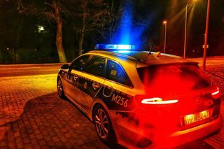 Krnąbrny 15-latek zwyzywał policjantów. To cud, że wcześniej nie doszło do tragedii