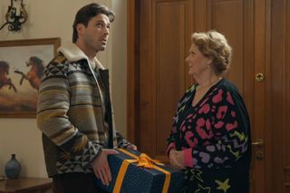 	Barwy szczęścia odc. 3197. Józefina Rawiczowa (Elżbieta Jarosik), Cezary (Marcel Opaliński)