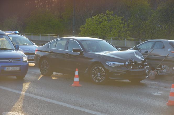 Karambol na Trasie Łazienkowskiej. Ogromny korek