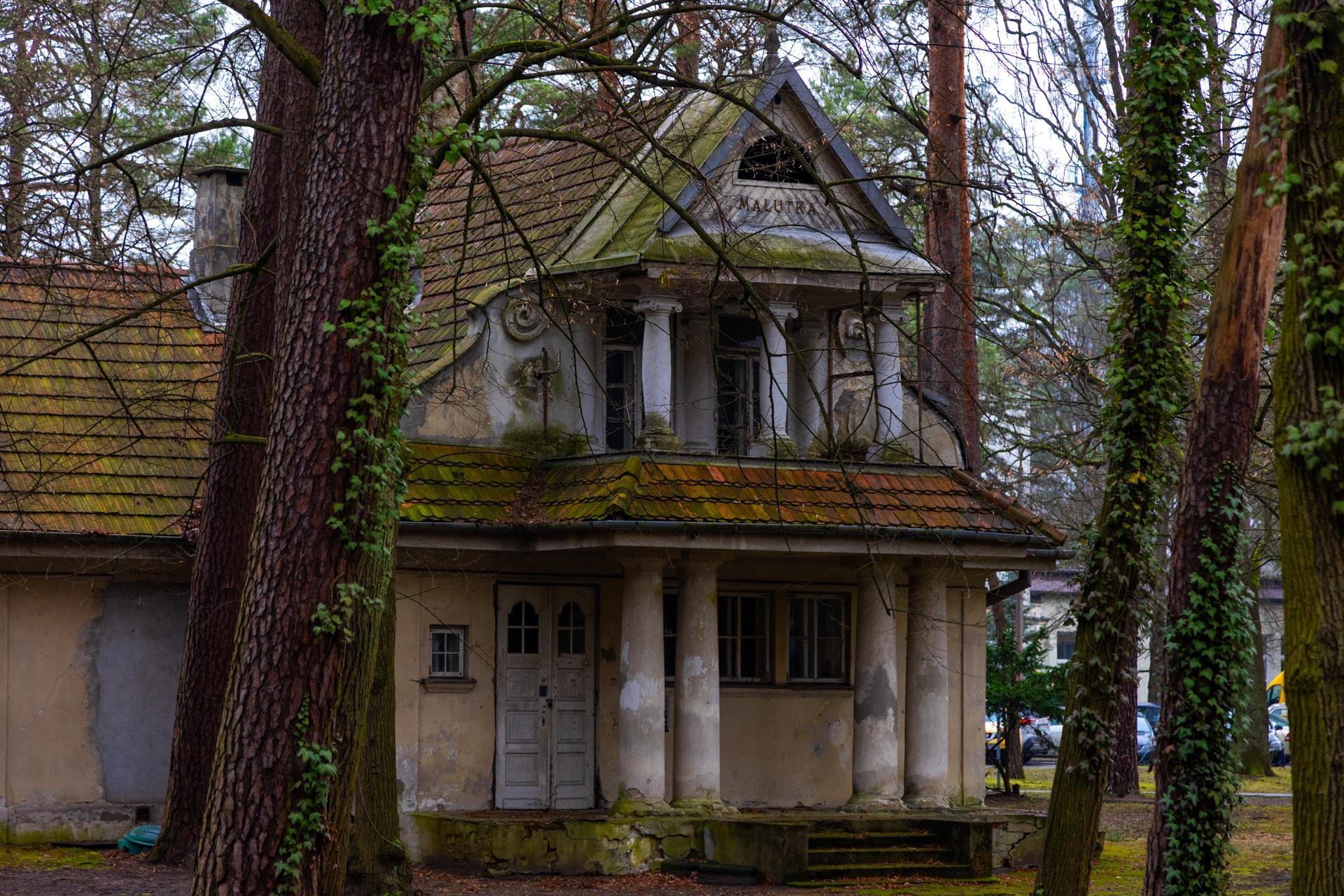 Konstancin-Jeziorna. Opuszczone wille - zobacz zdjęcia rezydencji, które kiedyś zachwycały