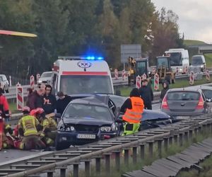 Wypadek na autostradzie A4. Kobieta zmarła w szpitalu