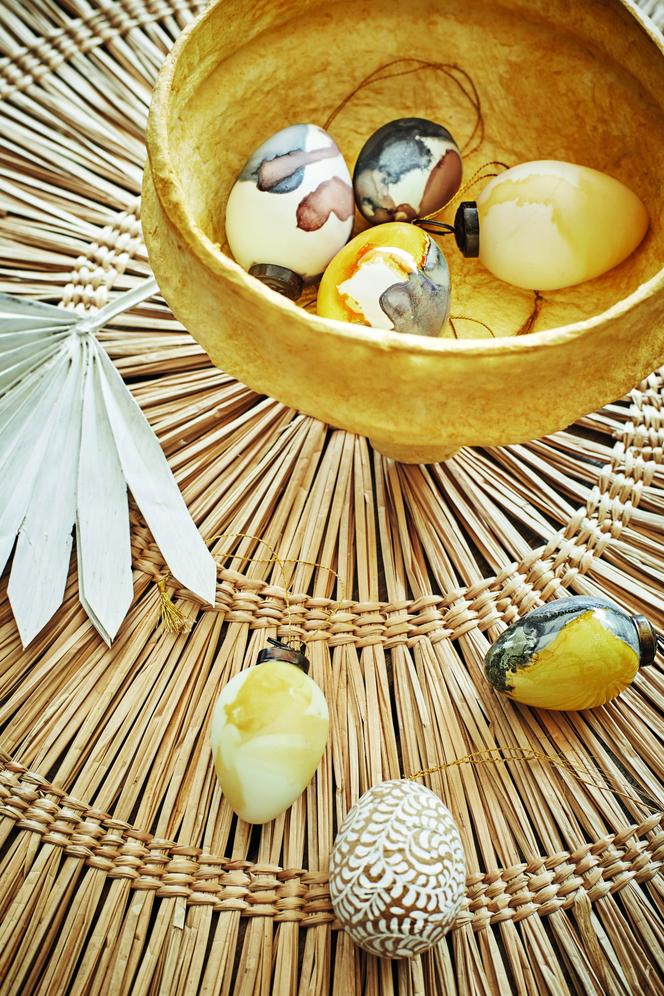 Wielkanocne dekoracje - wyraziste połączenie 