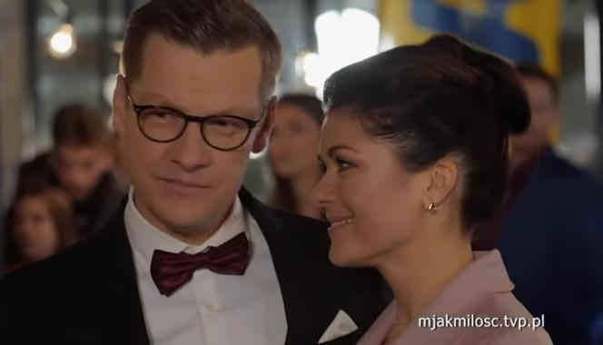 M jak miłość. Kinga (Katarzyna Cichopek), Piotrek (Marcin Mroczek)