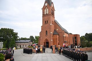 Pogrzeb druha Krystiana Dułaka. Wzruszająca ceremonia w Sierakowicach