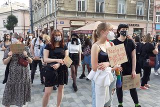 Jesteśmy ludźmi, nie ideologią - tak środowiska LGBT manifestowały wczoraj w Lublinie