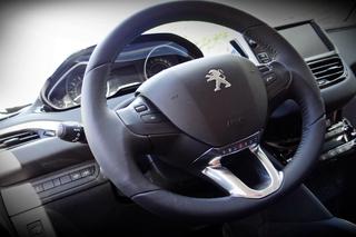 Peugeot 208 1.4 VTI - TEST, opinie, zdjęcia, wideo - DZIENNIK DZIEŃ 4: Wnętrze, bagażnik i wyposażenie