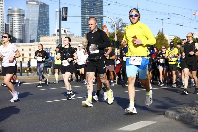 Uczestnicy 46. edycji Nationale-Nederlanden Maratonu Warszawskiego