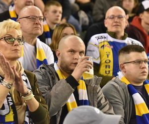 PRES Grupa Deweloperska Toruń - Betard Sparta Wrocław, zdjęcia kibiców i zawodników z Motoareny