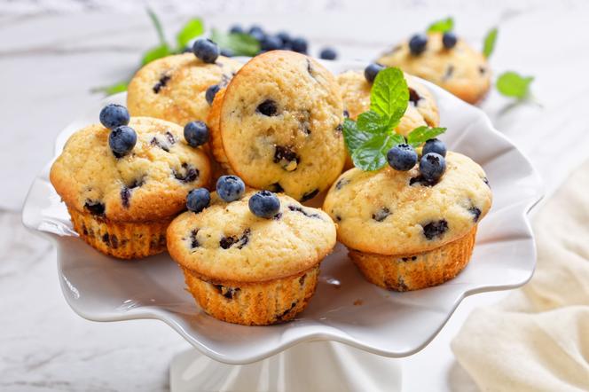 keto muffinki z jagodami