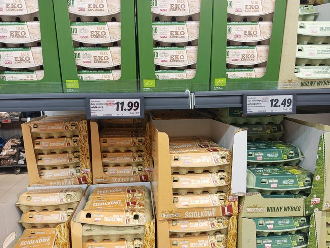 Porównaliśmy ceny w polskim i niemieckim markecie. Gdzie zarobimy tańsze zakupy na Wielkanoc? 