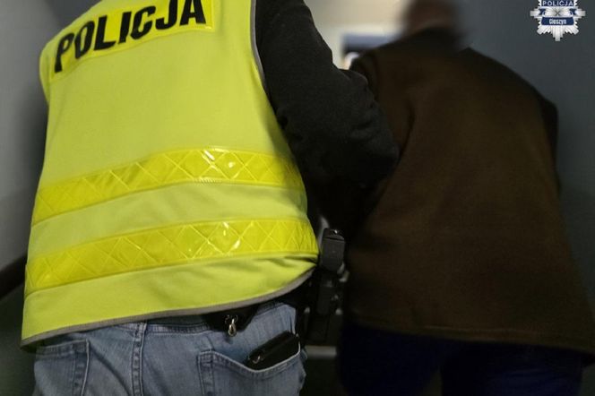 Zabili dla 180 zł. 83-latka konała zamknięta w tapczanie