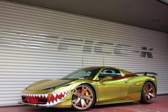 Ferrari 458 Spider Golden Shark