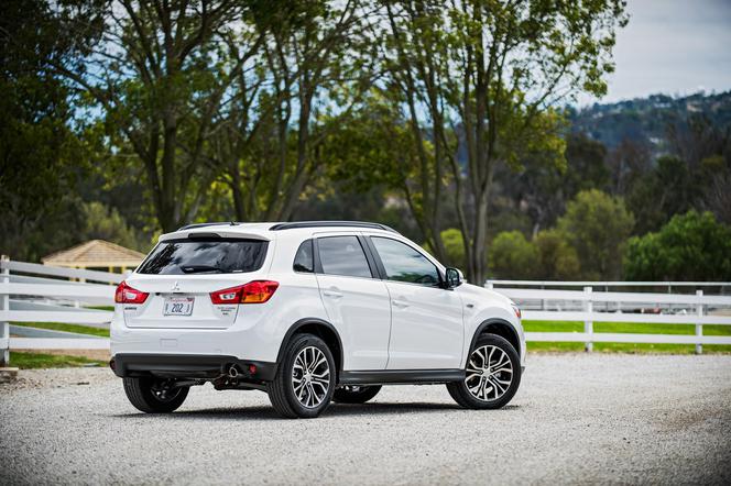 Mitsubishi Outlander Sports 2016