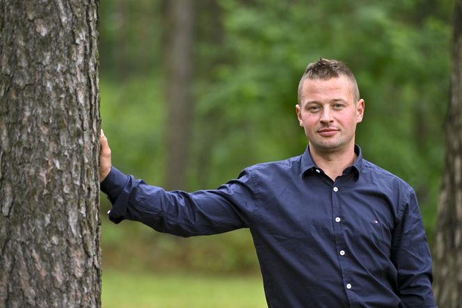 "Rolnik szuka żony". Tym pytaniem Krzysztof doprowadził kandydatkę do łez. "Czasami się zdarza"