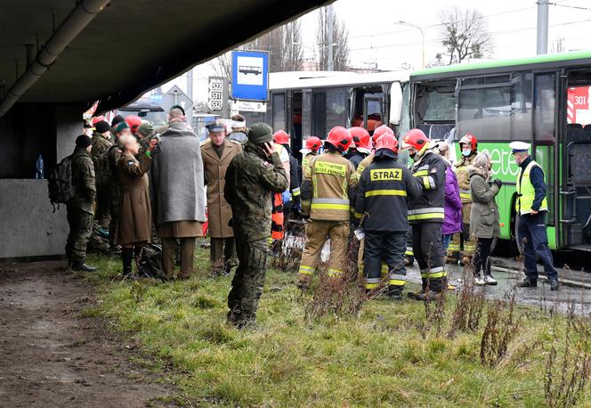  Miejsce zderzenia dwóch autobusów na ul. Gdańskiej w Szczecinie