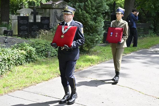 Tadeusz Rolke pogrzeb. Monika Olejnik z partnerem